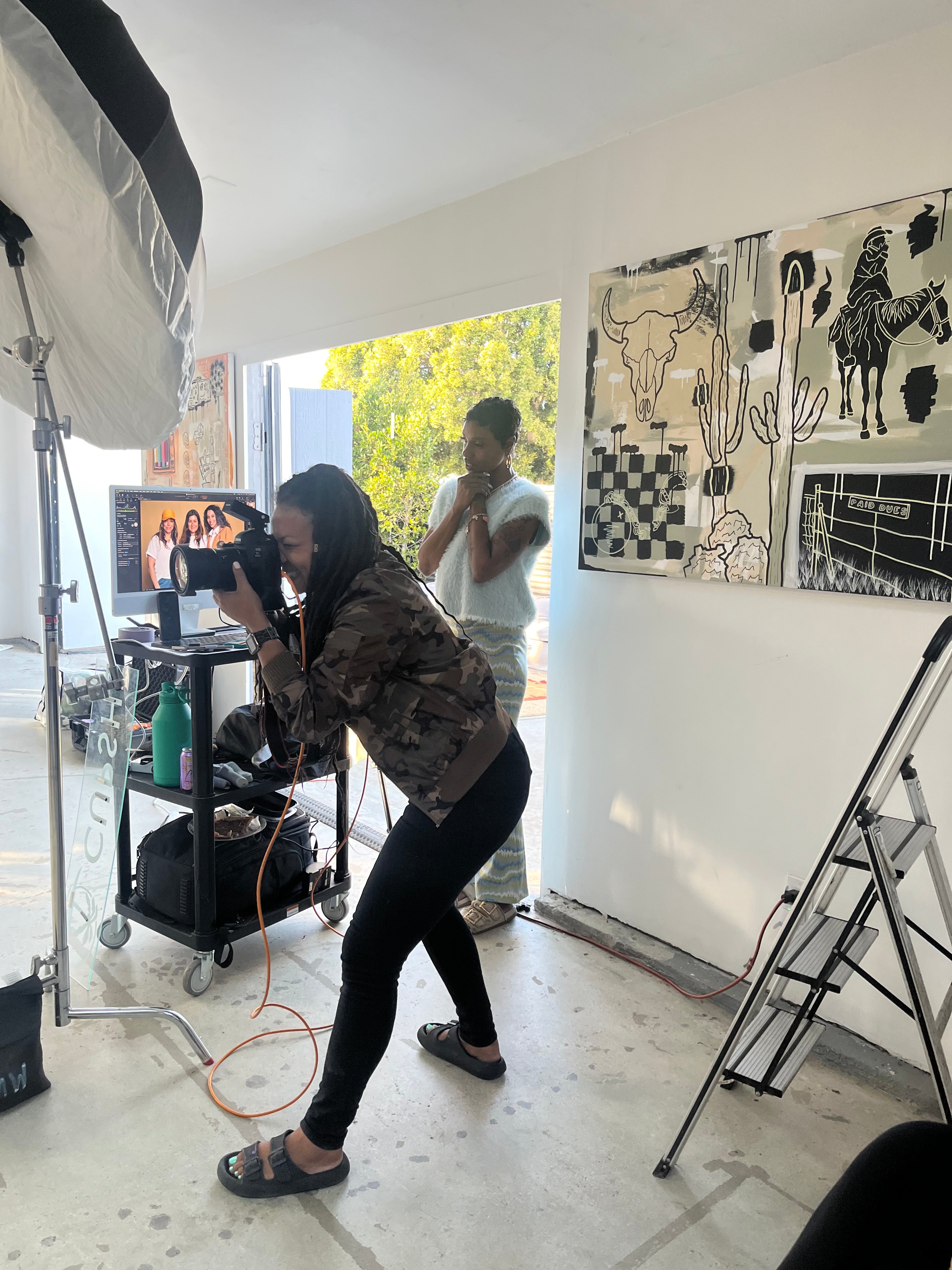 SUPPORT THE EXPERIENCE