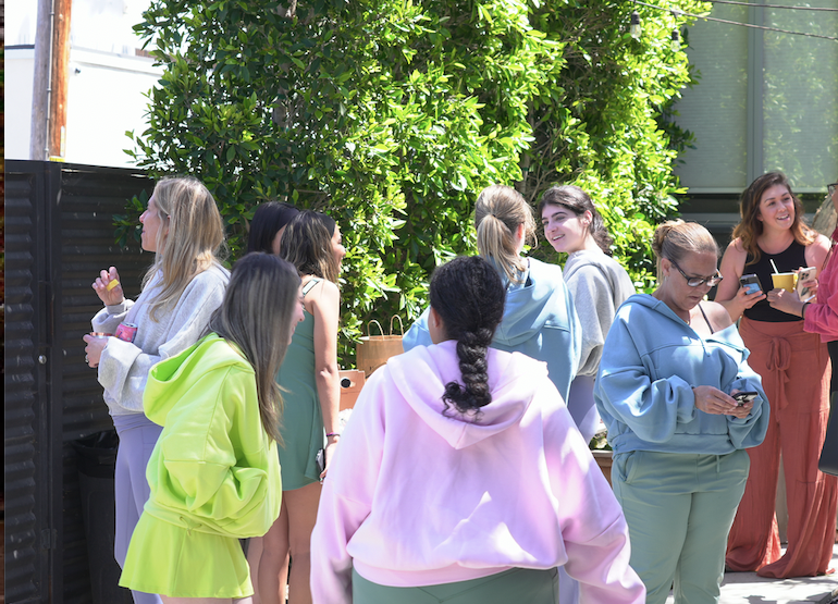 SUPPORT THE EXPERIENCE